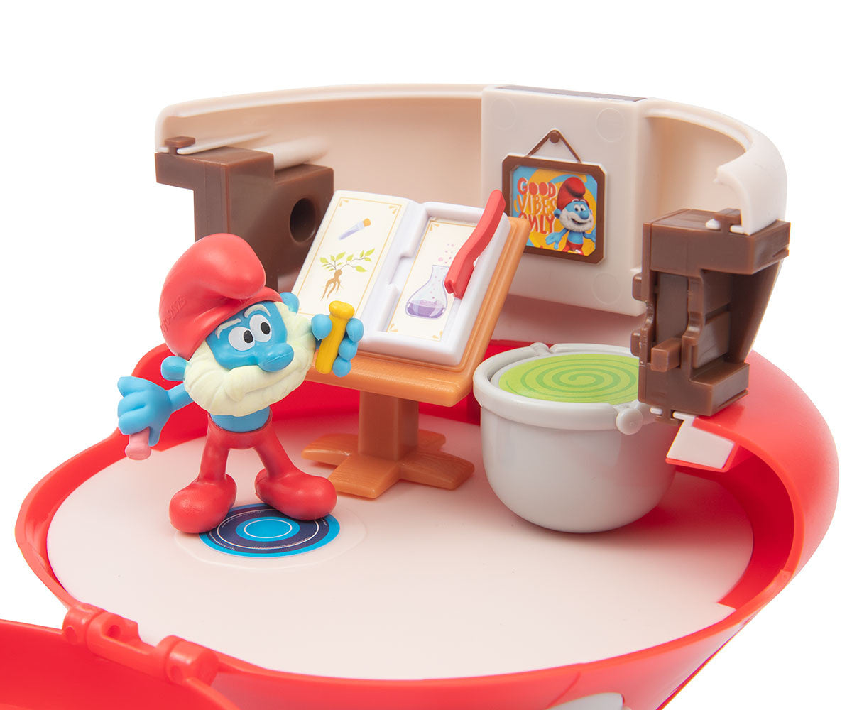Giochi Preziosi The Smurfs Papa Smurf’s House Playset – Smurf Figure with Magic Key