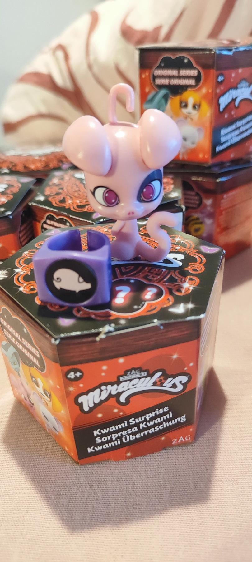ZAG Heroez Miraculous Ladybug Kwami Surprise Mini Figure 50500 – Original, Glitter & Monarch Ring Series | Pick Your Character
